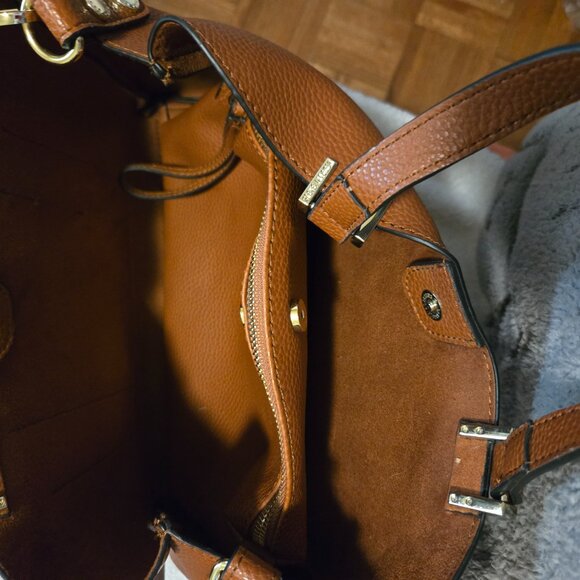 Like New Steve Madden Women's Shoulder Bag: Brown, 12" x 8" - Picture 4 of 4